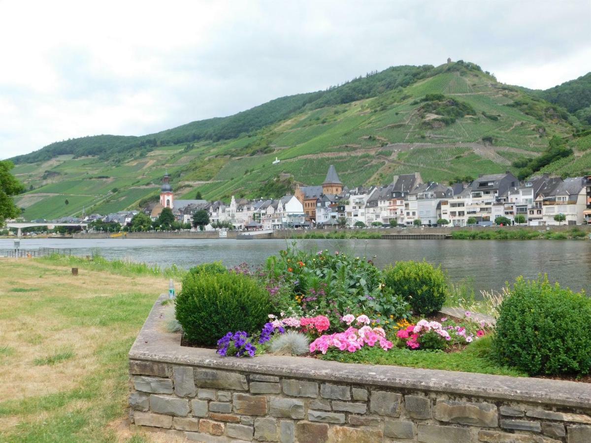 Die Ferienwohnung Lindenhof Zell an der Mosel Dış mekan fotoğraf