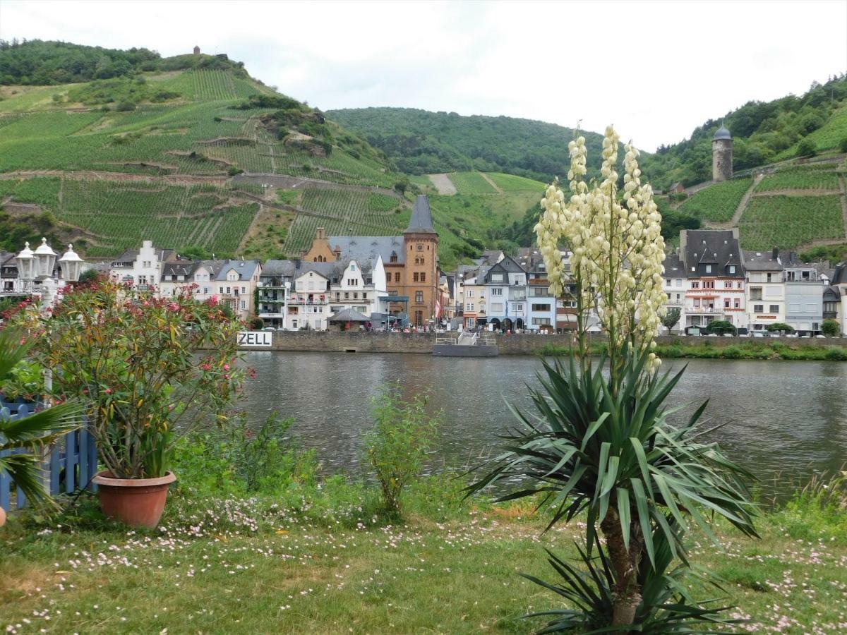 Die Ferienwohnung Lindenhof Zell an der Mosel Dış mekan fotoğraf